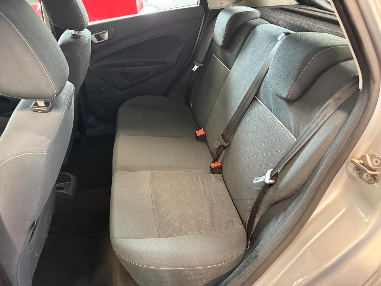 Ford Fiesta 1.4 5 porte GPL Titanium CINGHIA OK