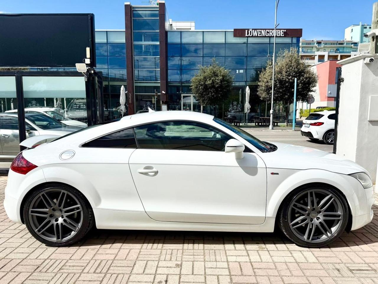 Audi TT 2.0 TDI quattro S-Line