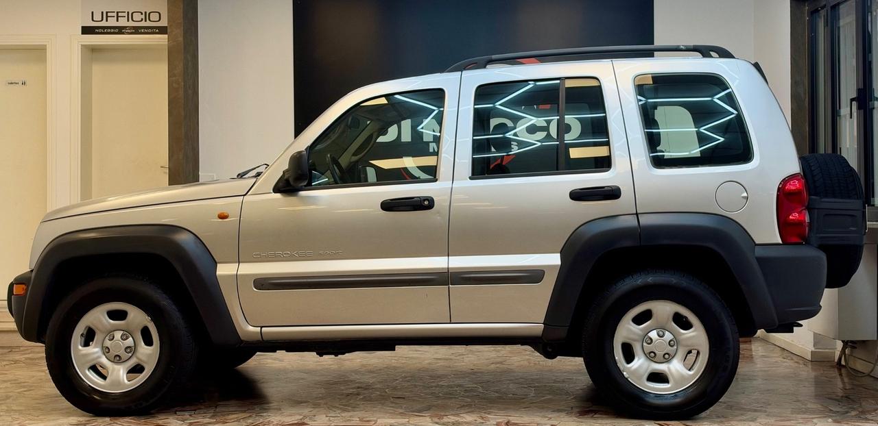Jeep Cherokee 2.5 CRD Sport