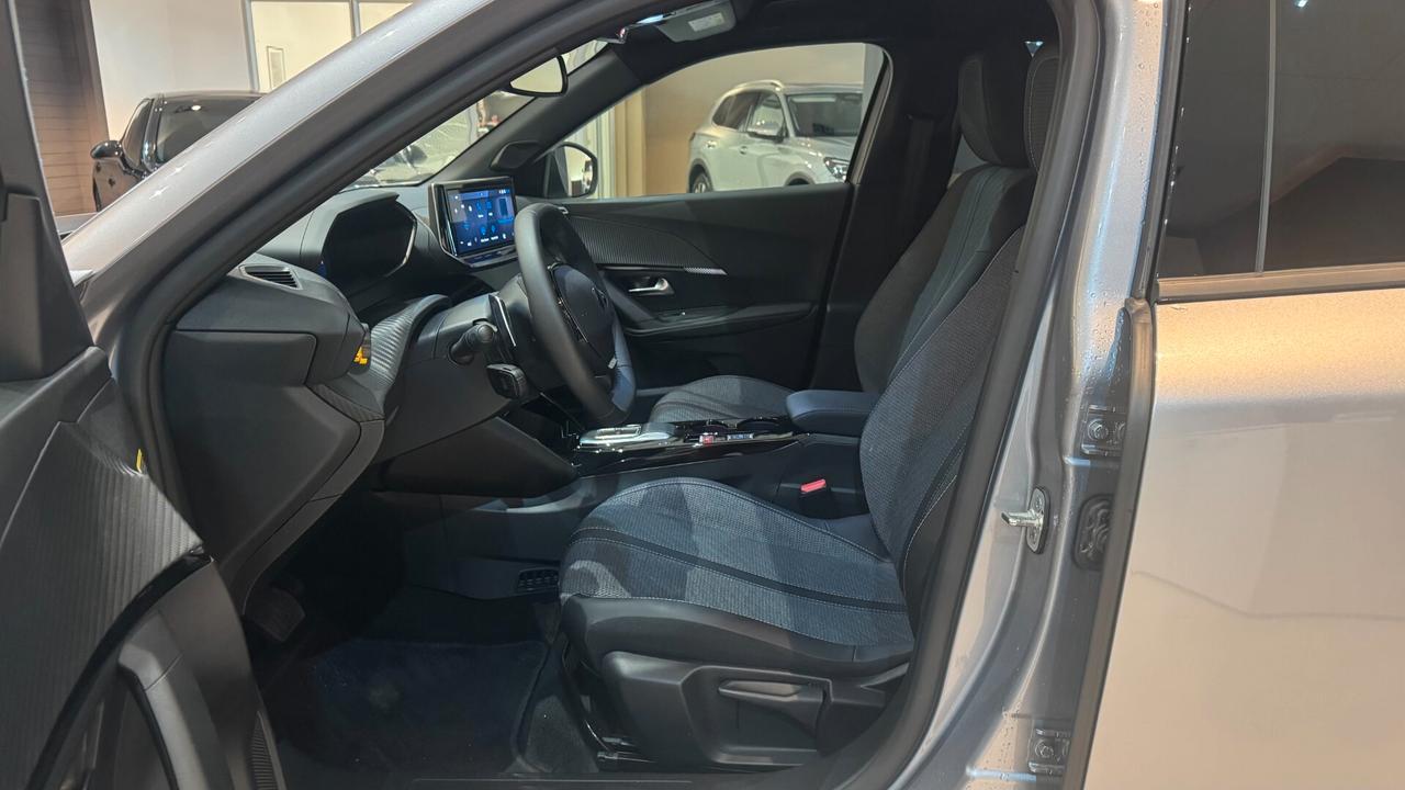 PEUGEOT 2008 1.2 HYBRID/BENZINA 136CV - 2025