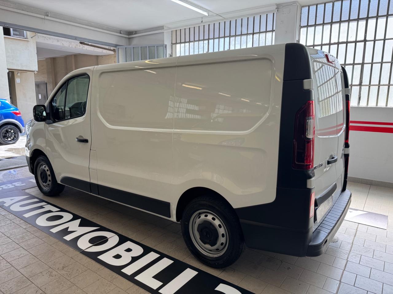 Renault Trafic T29 2.0 dCi 110CV PC-TN Furgone Start