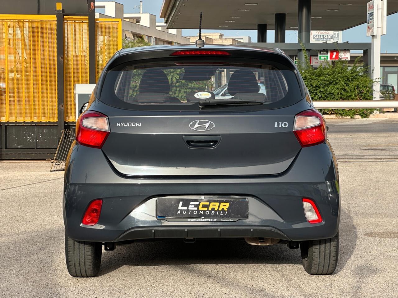 HYUNDAI i10 1.0 MPI Advanced
