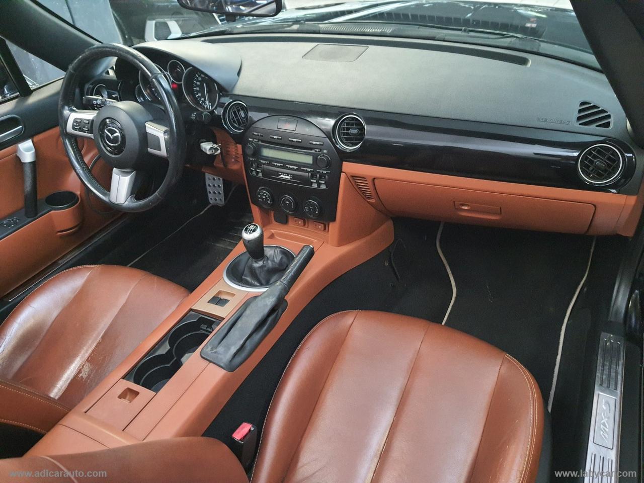 MAZDA MX-5 Roadster 2.0L 16V