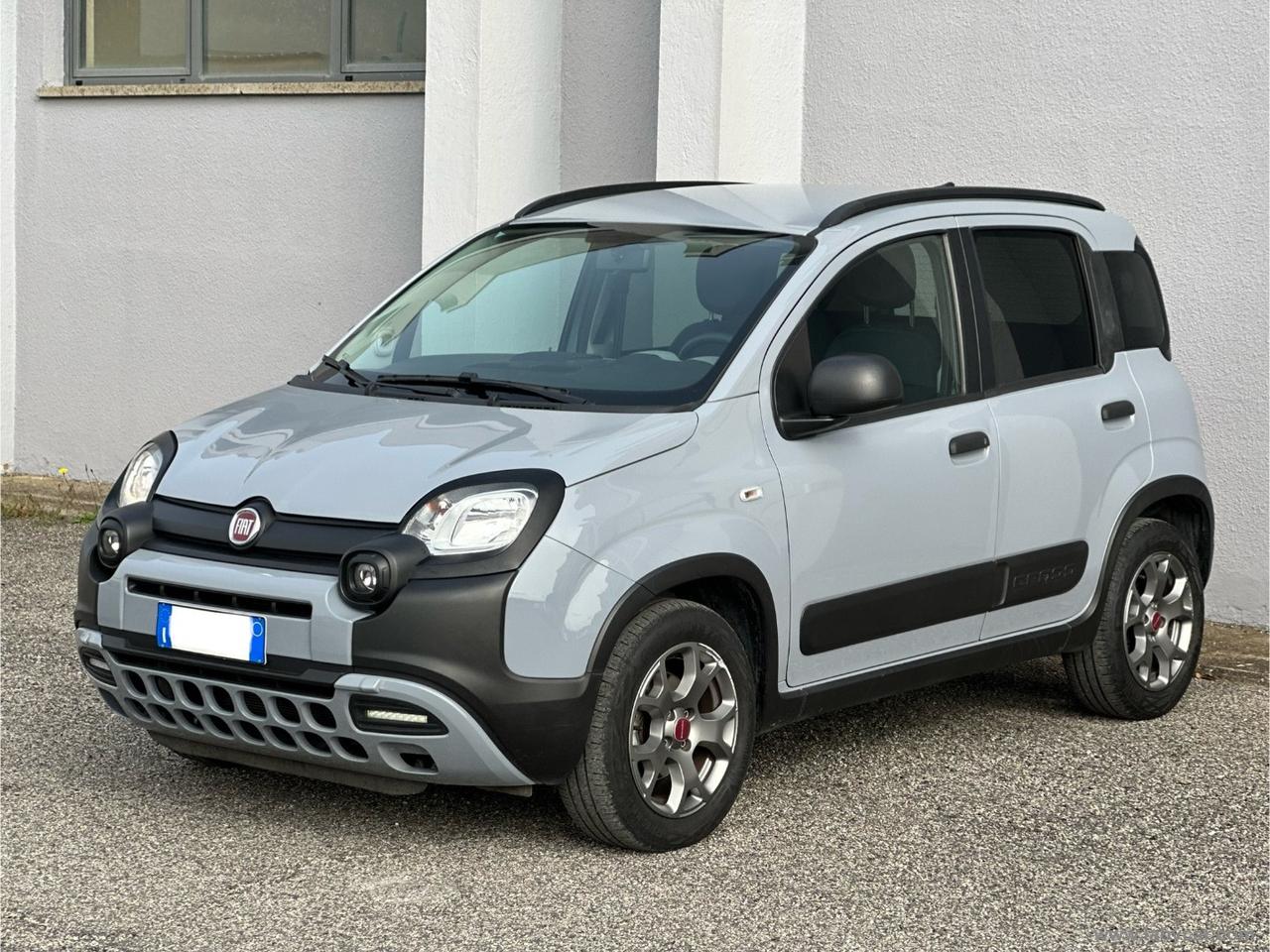 FIAT Panda 1.0 Hybrid City Cross PREZZO REALE