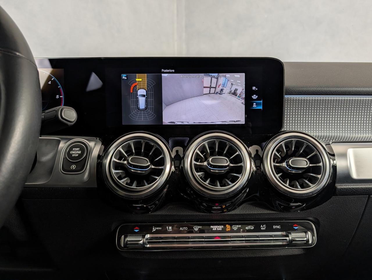 Mercedes-Benz 200d Automatic Sport