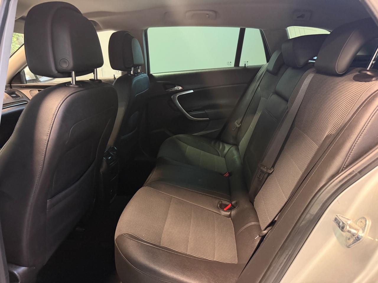 Opel Insignia 2.0 CDTI Sports Tourer Cosmo