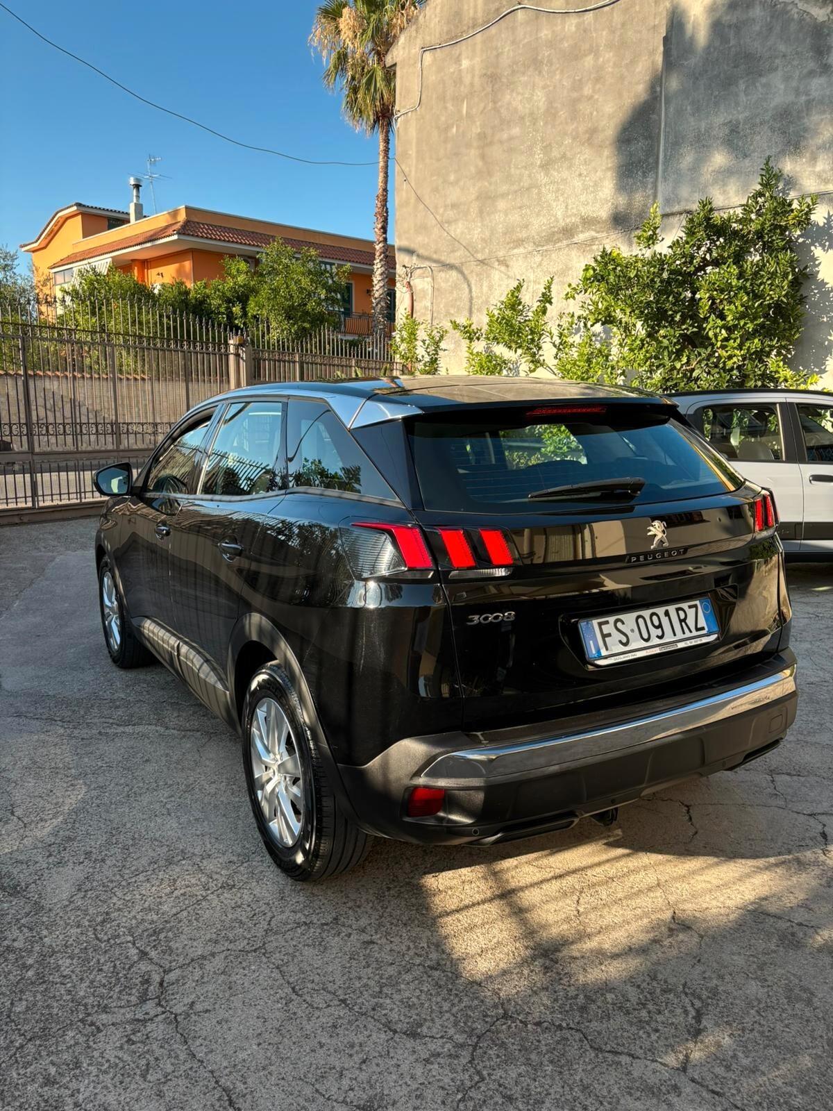 Peugeot 3008 BlueHDi 130 S&S Business