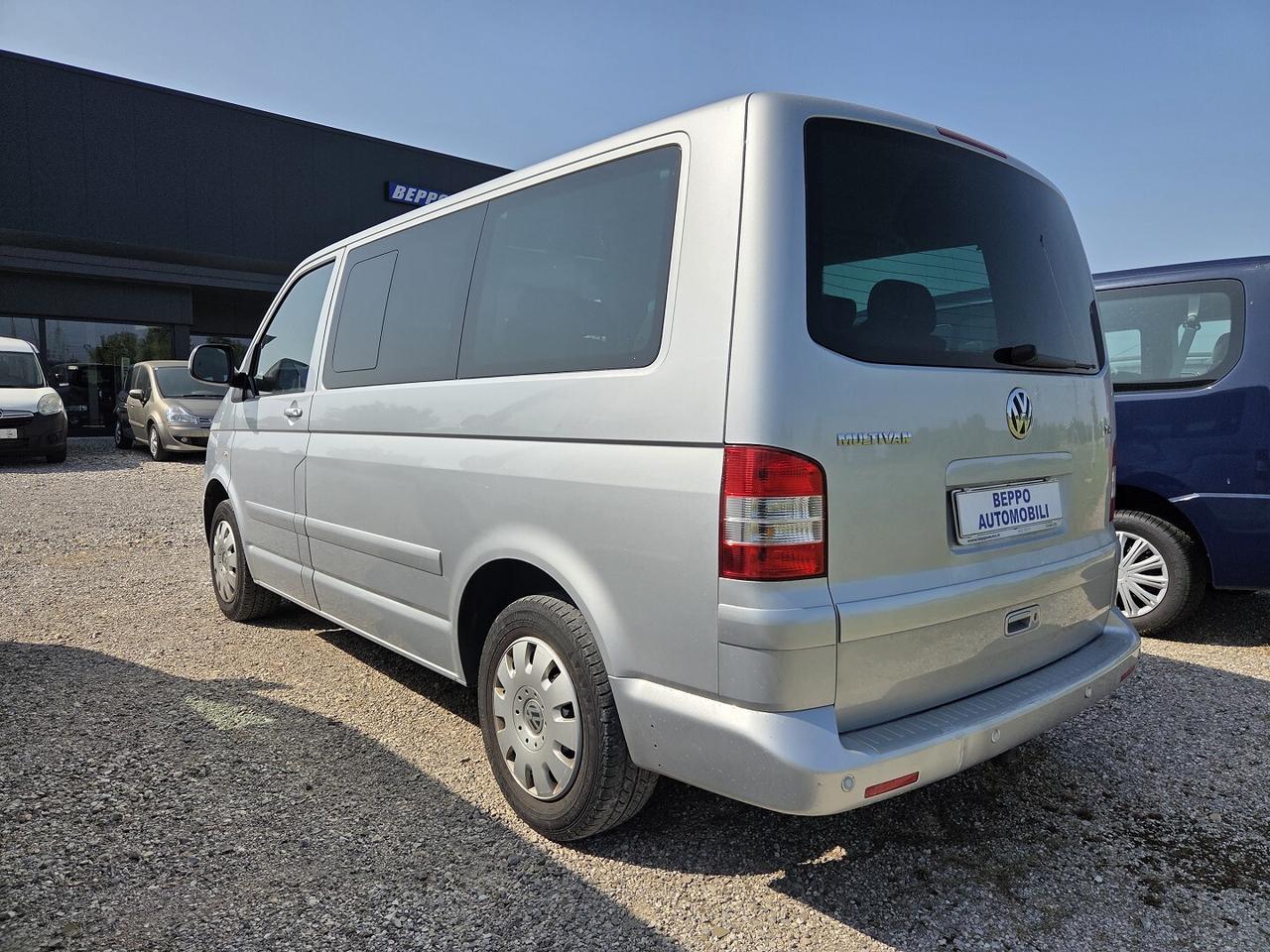 VOLKSWAGEN T5 MULTIVAN HIGLINE 130CV