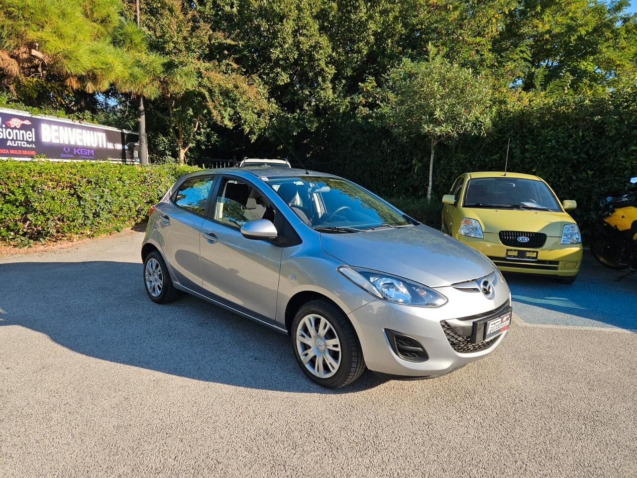 Mazda 2 Mazda2 1.3 16V 75CV 5p. Trendy