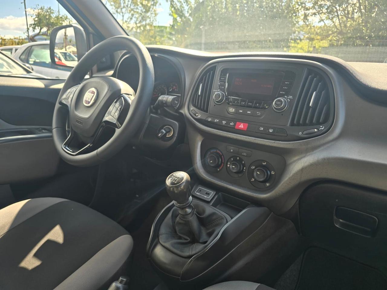 Fiat Doblo 1.6MJET COMI 5 POSTI GANCIO TRAINO