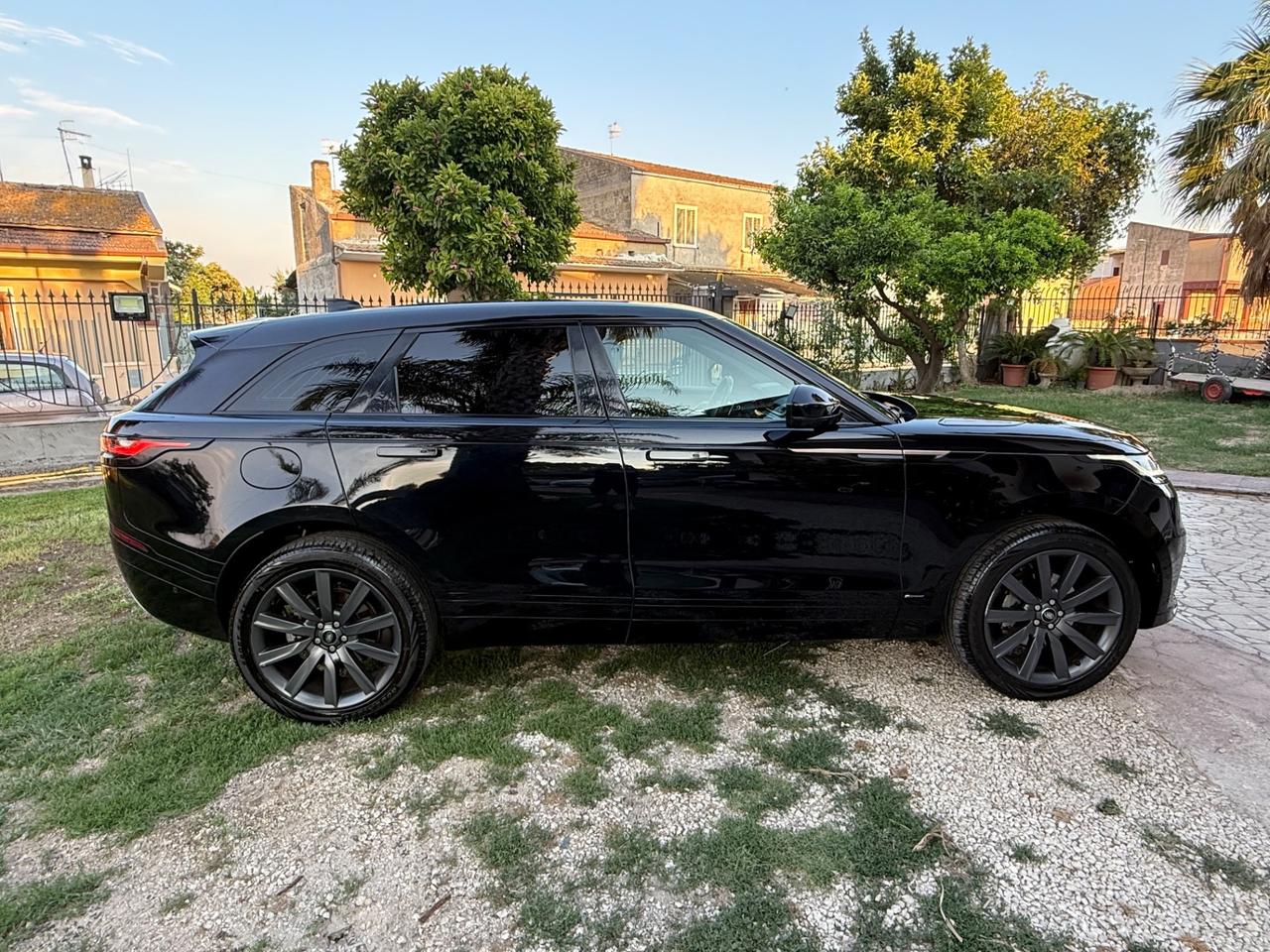 Land Rover Range Rover Velar Range Rover Velar 2.0D I4 240 CV R-Dynamic HSE