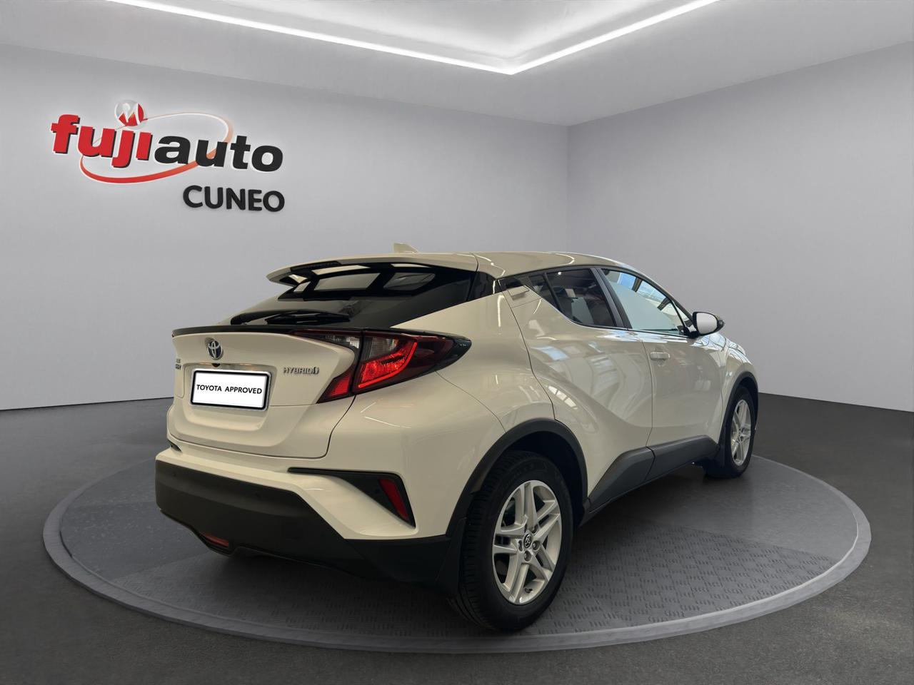 Toyota C-HR 1.8h ACTIVE e-cvt