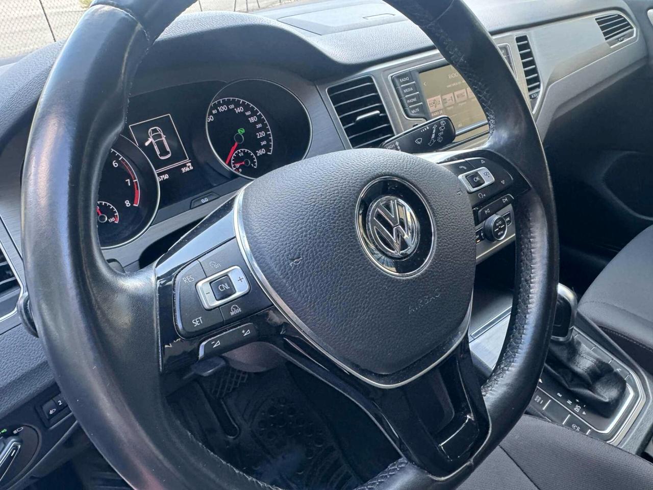 Volkswagen Golf Sportsvan Variant 1.4 TGI DSG Highline BlueMotion