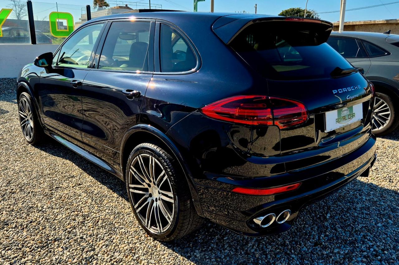 Porsche Cayenne 3.0 Diesel - Tetto apribile