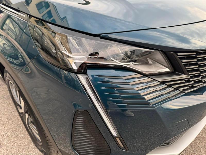 Peugeot 3008 3008 1.5 bluehdi Allure Pack s&s 130cv eat8