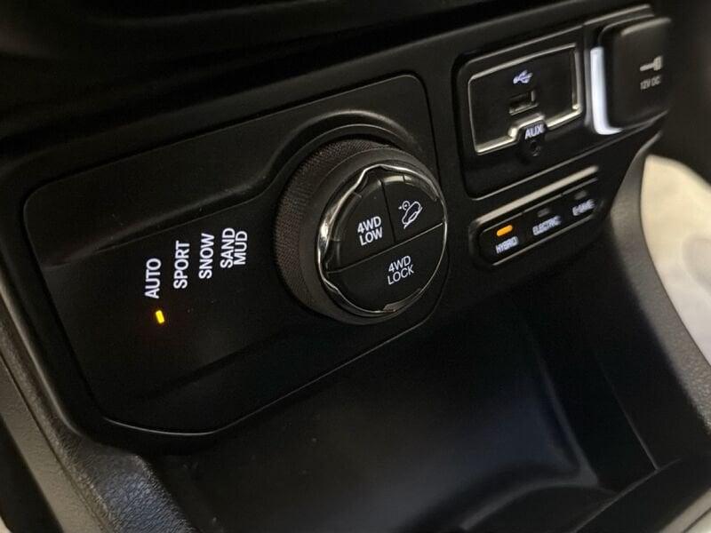 Jeep Renegade 4xe 1.3 T4 PHEV 240cv Upland Cross 4xe Auto