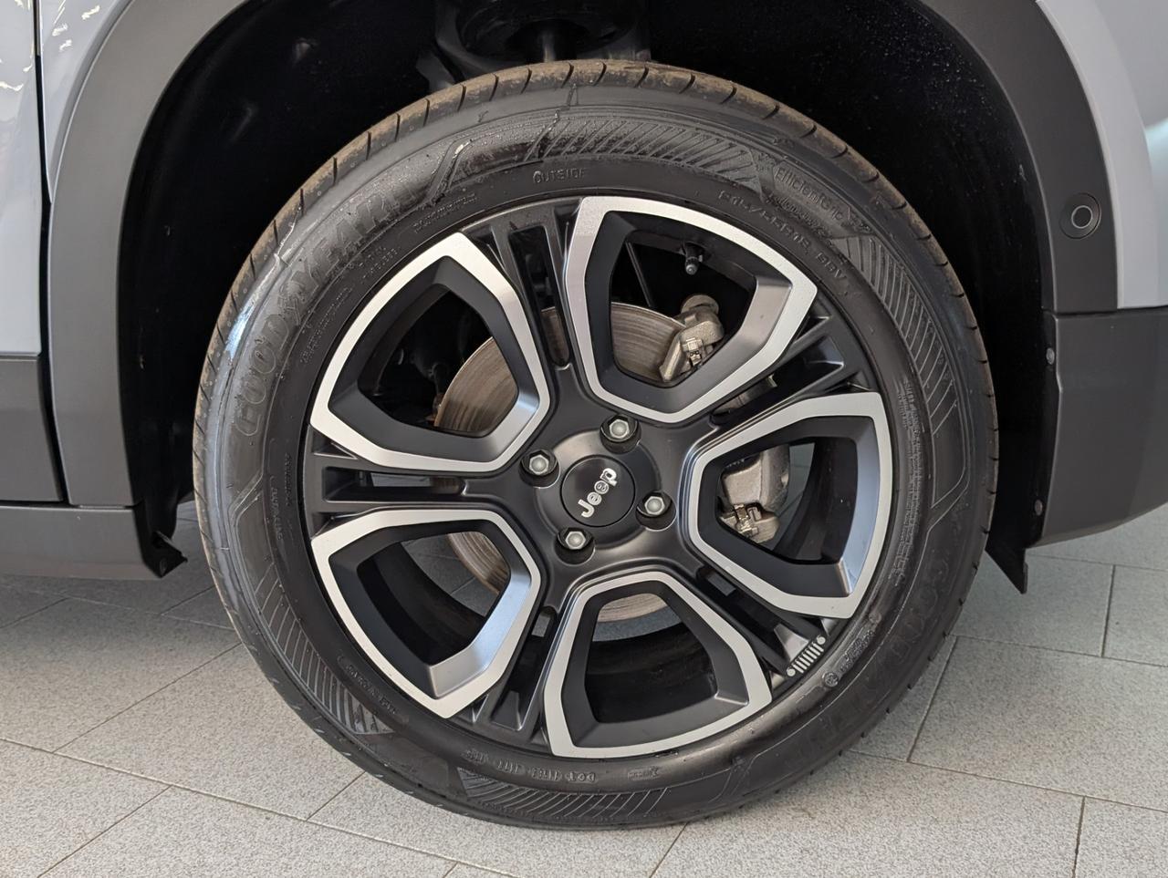 Jeep avenger 1.2 Turbo E-Hybrid 110cv eDCT6 Summit Freedom