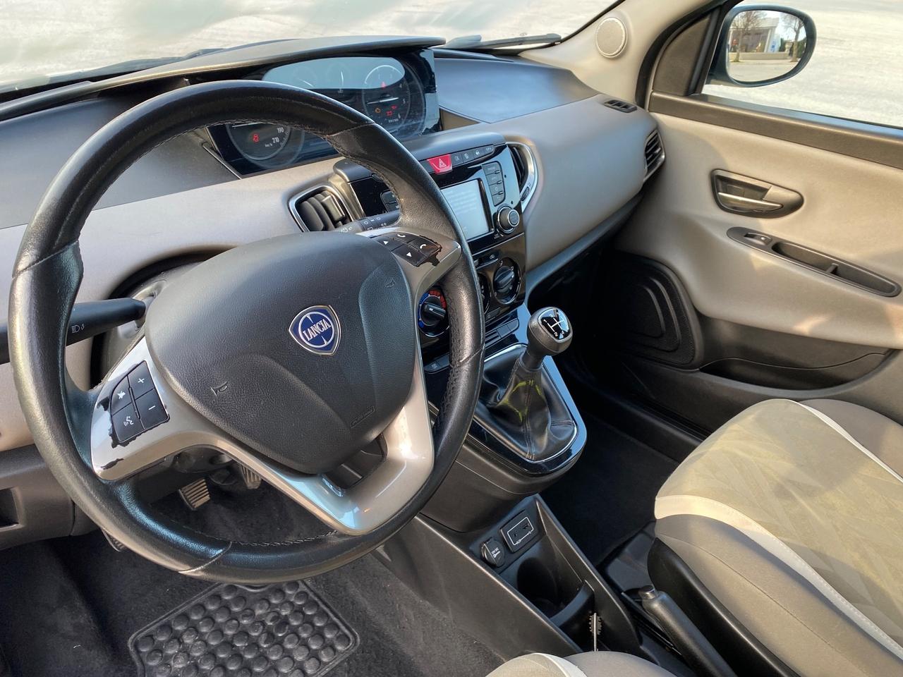 Lancia Ypsilon 1.3 diesel - 2017