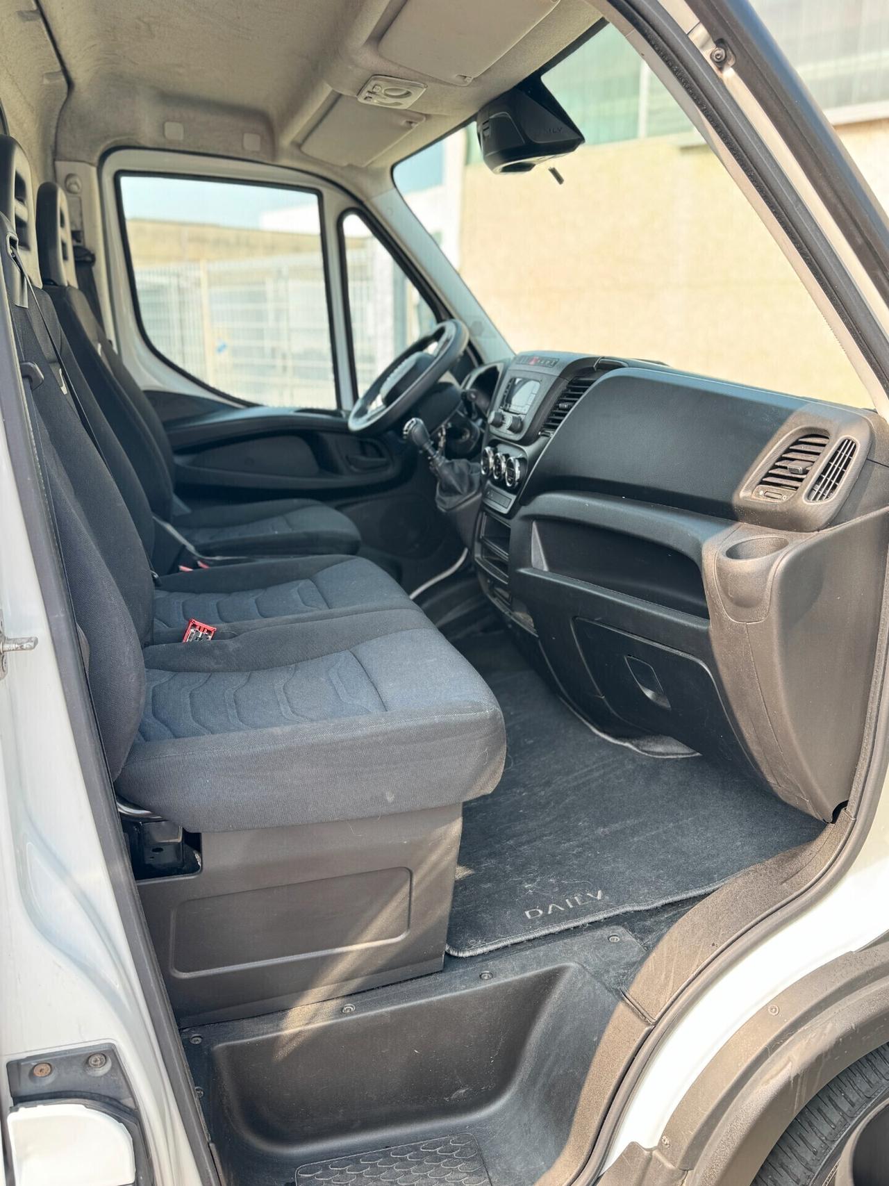 Iveco Daily Euro 6 35S16 2020