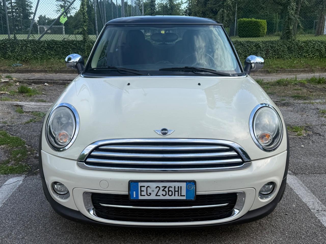 Mini 1.6 16V Cooper D unica proprietaria ok neopatentati