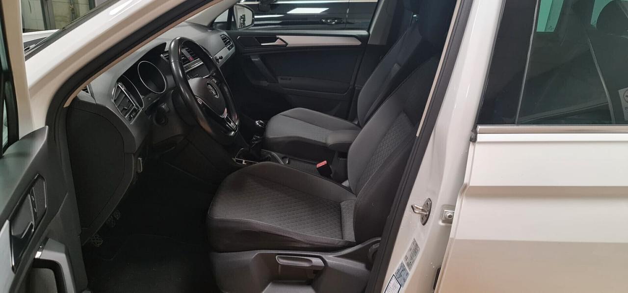 Volkswagen Tiguan 1.6 TDI SCR R-line BlueMotion