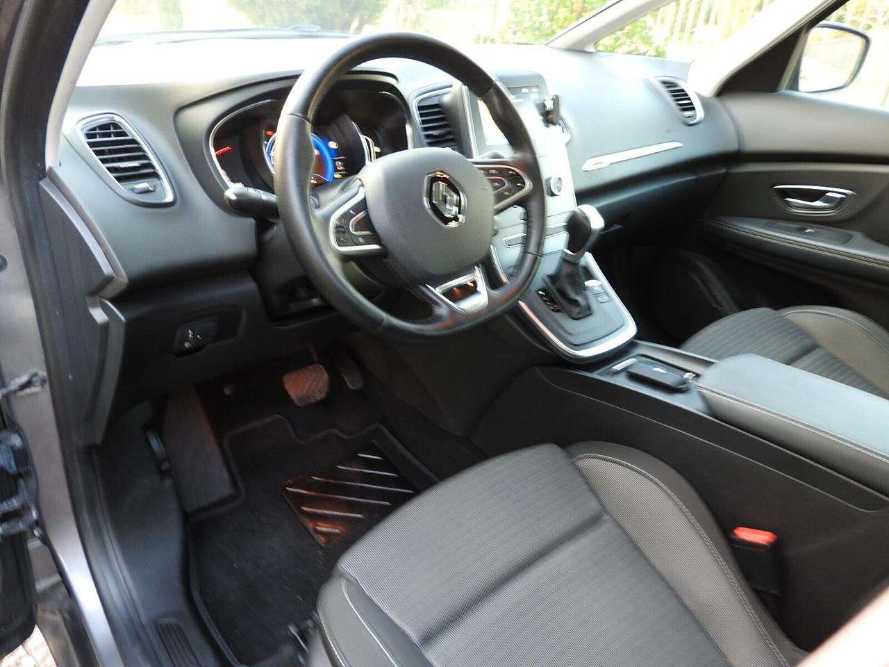 Renault GRAND SCENIC 7 Posti