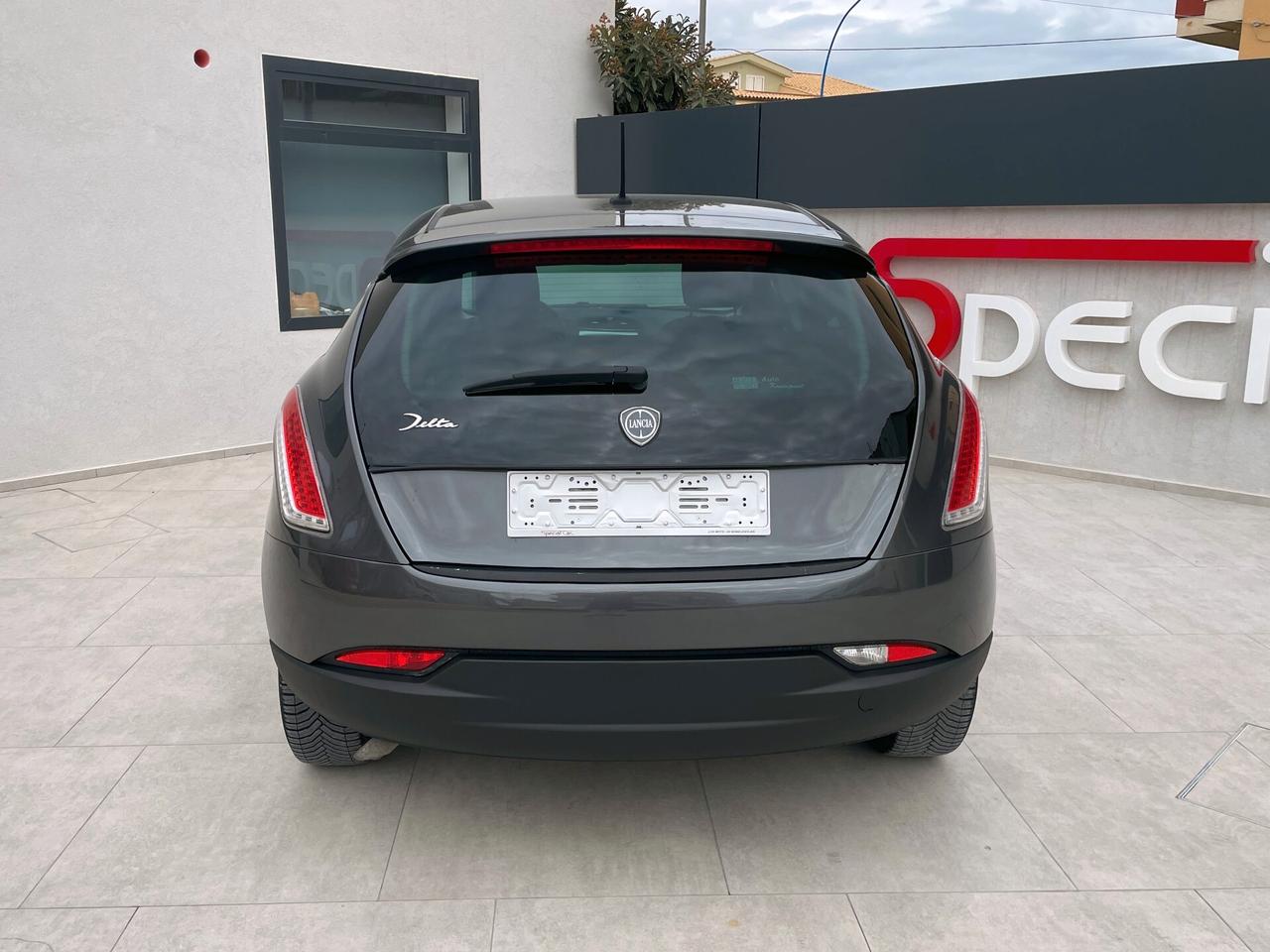 Lancia Delta 1.6 MJT DPF Silver