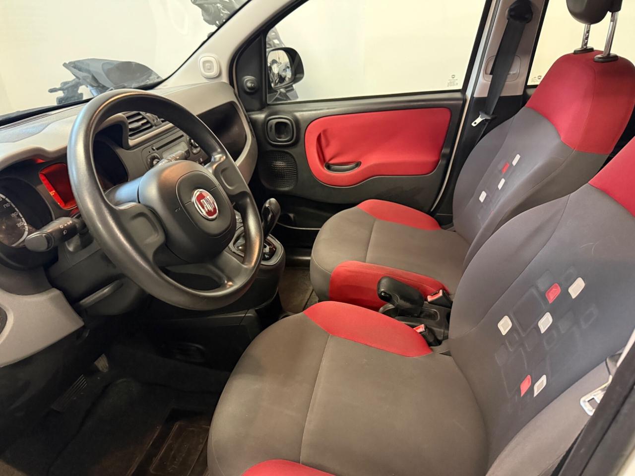 Fiat Panda 0.9 TwinAir Turbo S&S LOUNGE CAMBIO AUTOMATICO