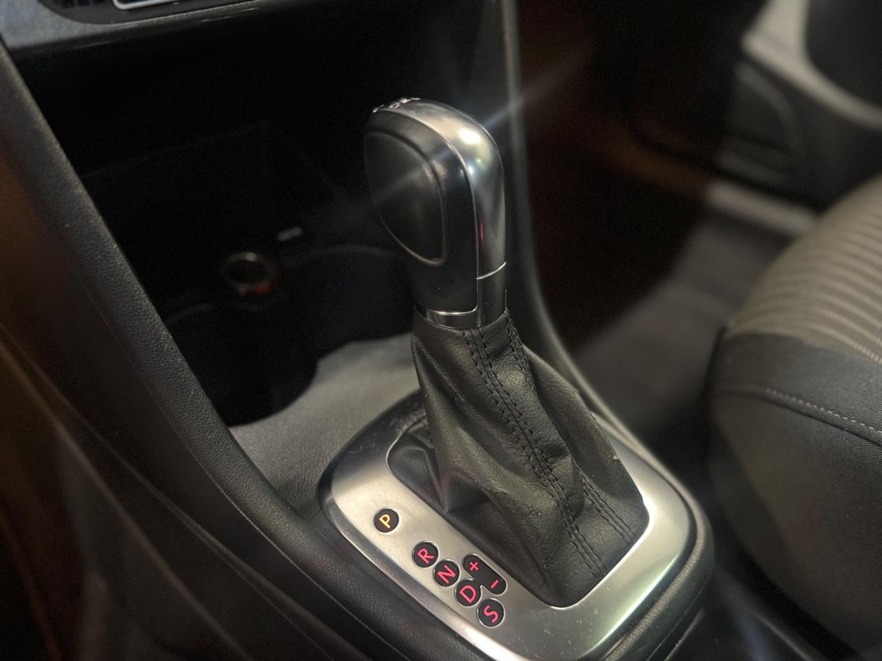 Volkswagen Polo 1.4 DSG 5 porte Highline