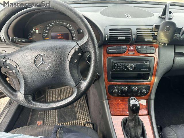 MERCEDES-BENZ C 200 C 200 cdi Elegance TG. CY916VV