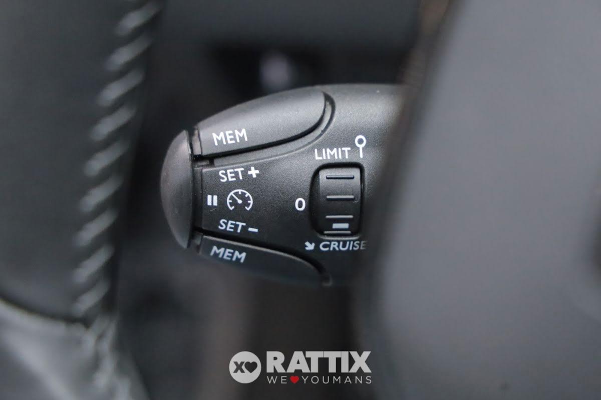 Peugeot 208 1.2 puretech 100CV Allure