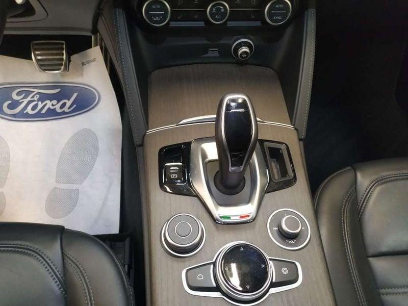 Alfa Romeo Stelvio 2.2 t Ti Q4 210cv auto