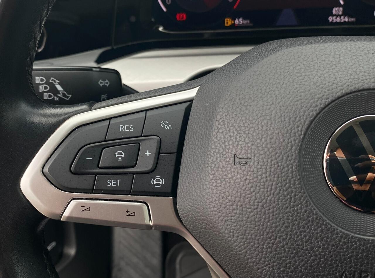 Volkswagen Golf Life 2.0 TDI 116CV