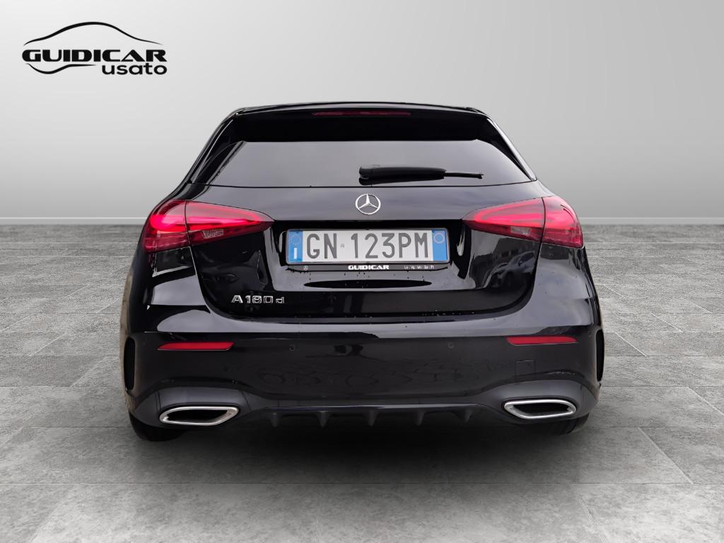 Mercedes-Benz Classe A - W177 2023 - A 180 d AMG Line Advanced Plus auto
