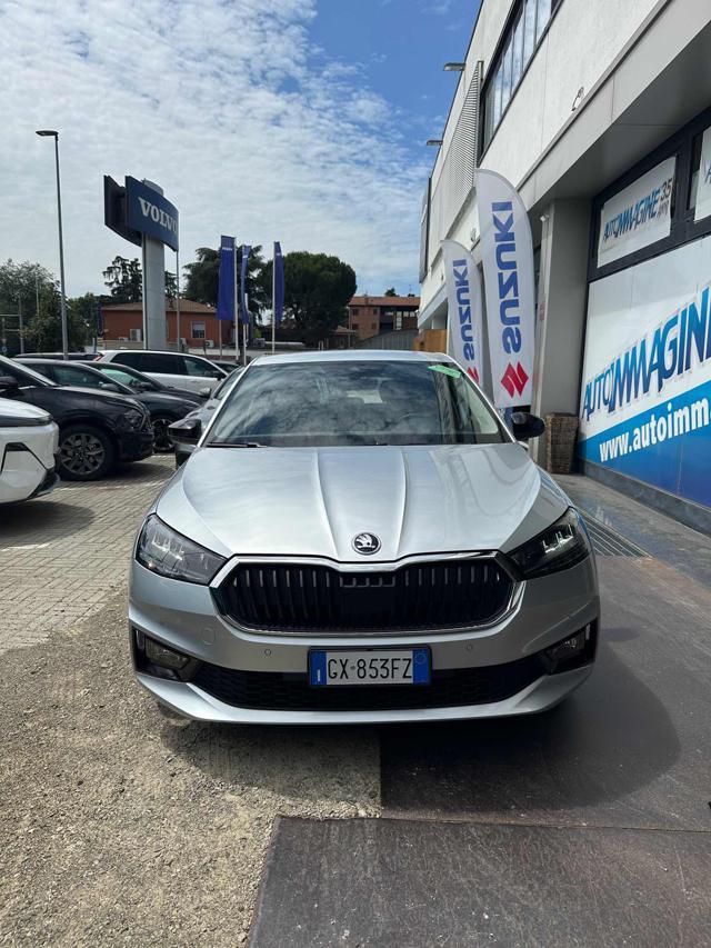 SKODA Fabia 1.0 MPI 80 CV Young Edition