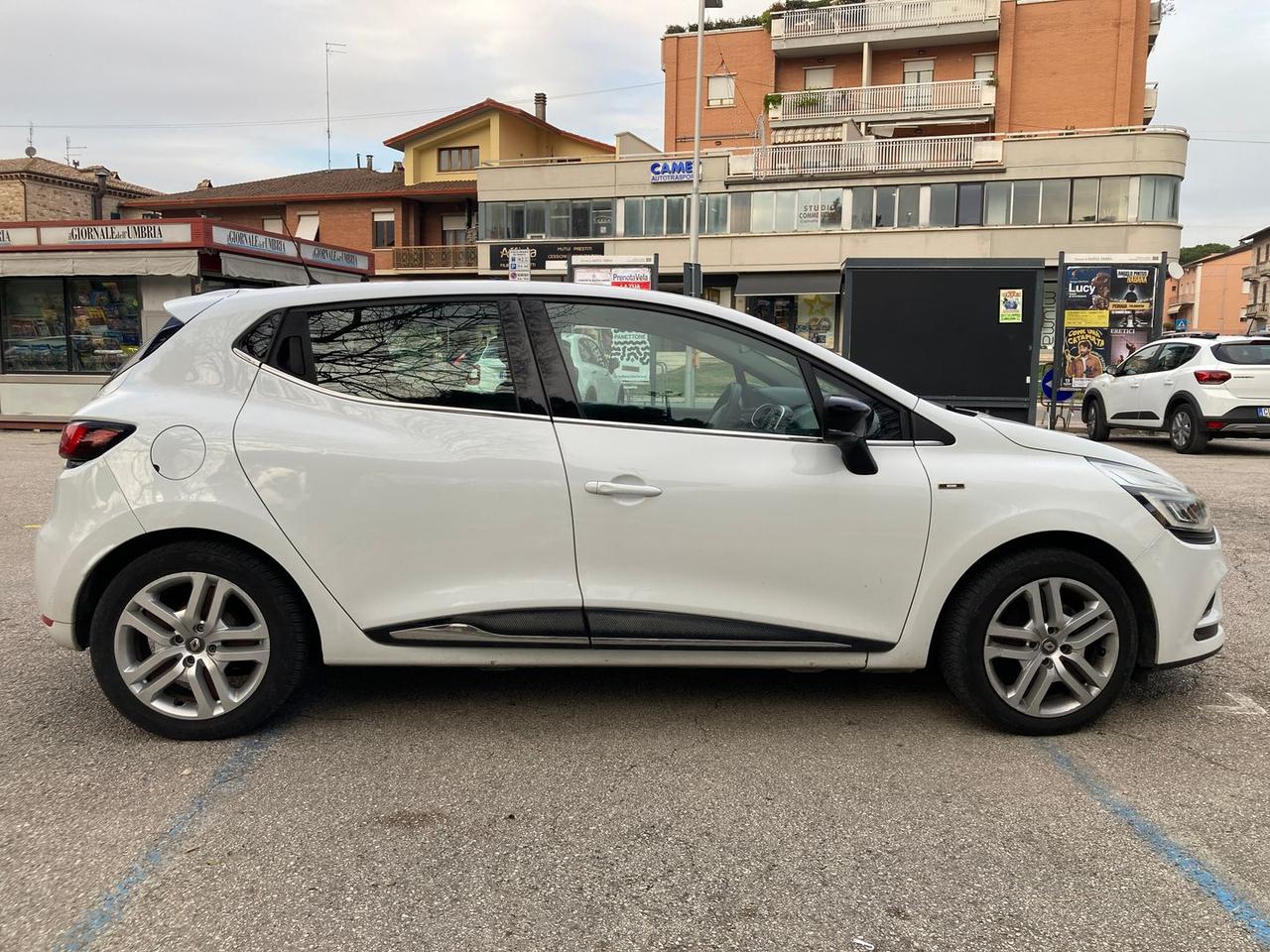 Renault Clio 0.9 TCe 90 LPG Ze #8164