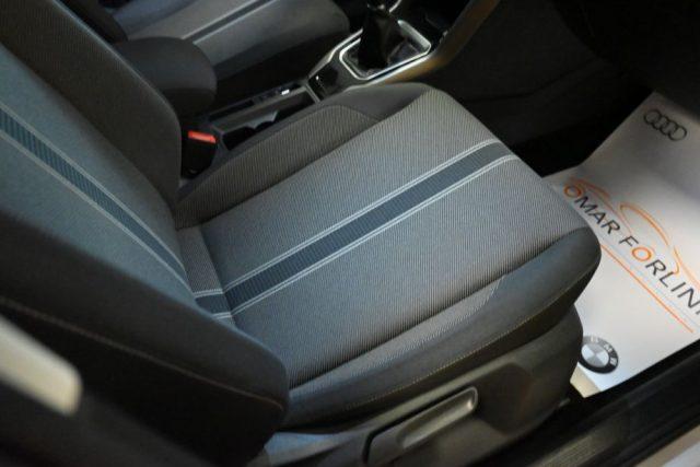 VOLKSWAGEN T-Roc 1.5 TSI ACT STYLE BMT 6M 150CV NAVI CAM TEL17"FULL