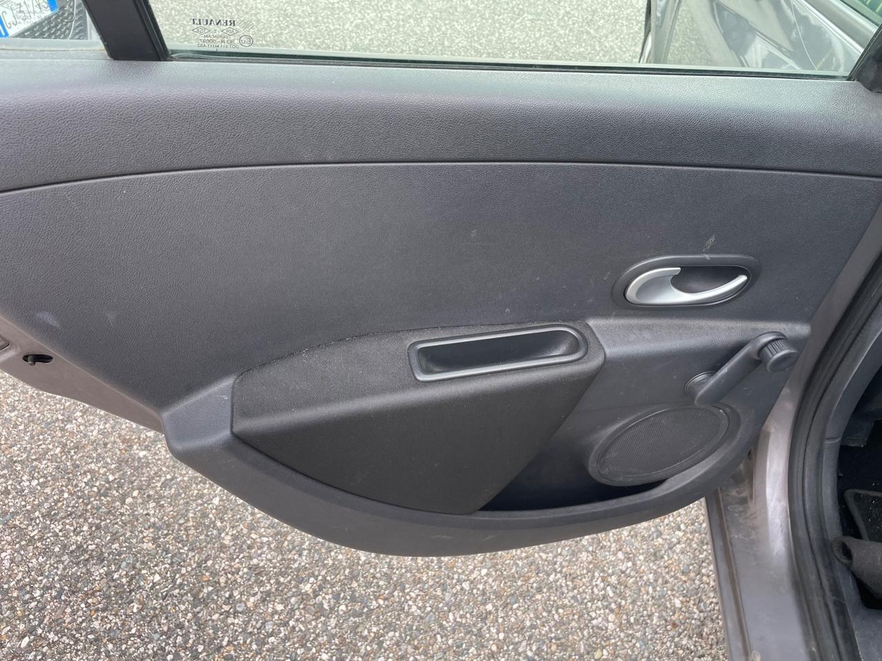 Renault Clio 1.2 16V 5 porte/1PROP/GARANZIA