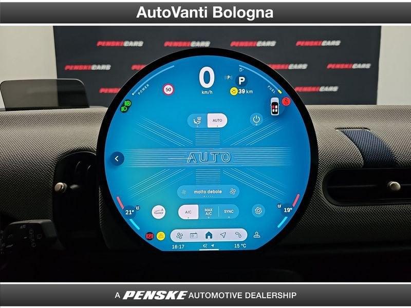 MINI Cooper Mini Cooper 3p 1.5 C Favoured auto