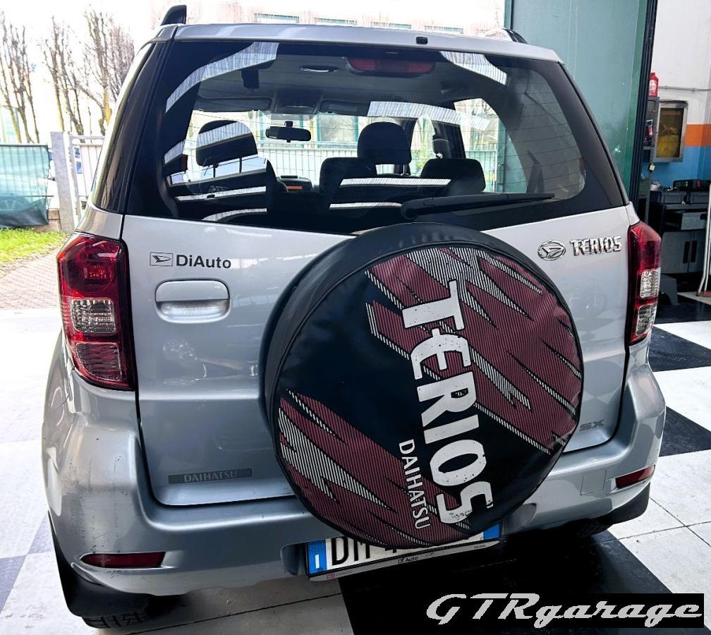 DAIHATSU TERIOS 1.5i 16V 4WD SX AUTOMATICA OK NEO