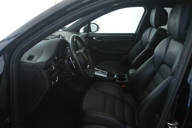 PORSCHE Macan 2.0 T Cerchi 21''/Tetto /Pack Chrono/Bose