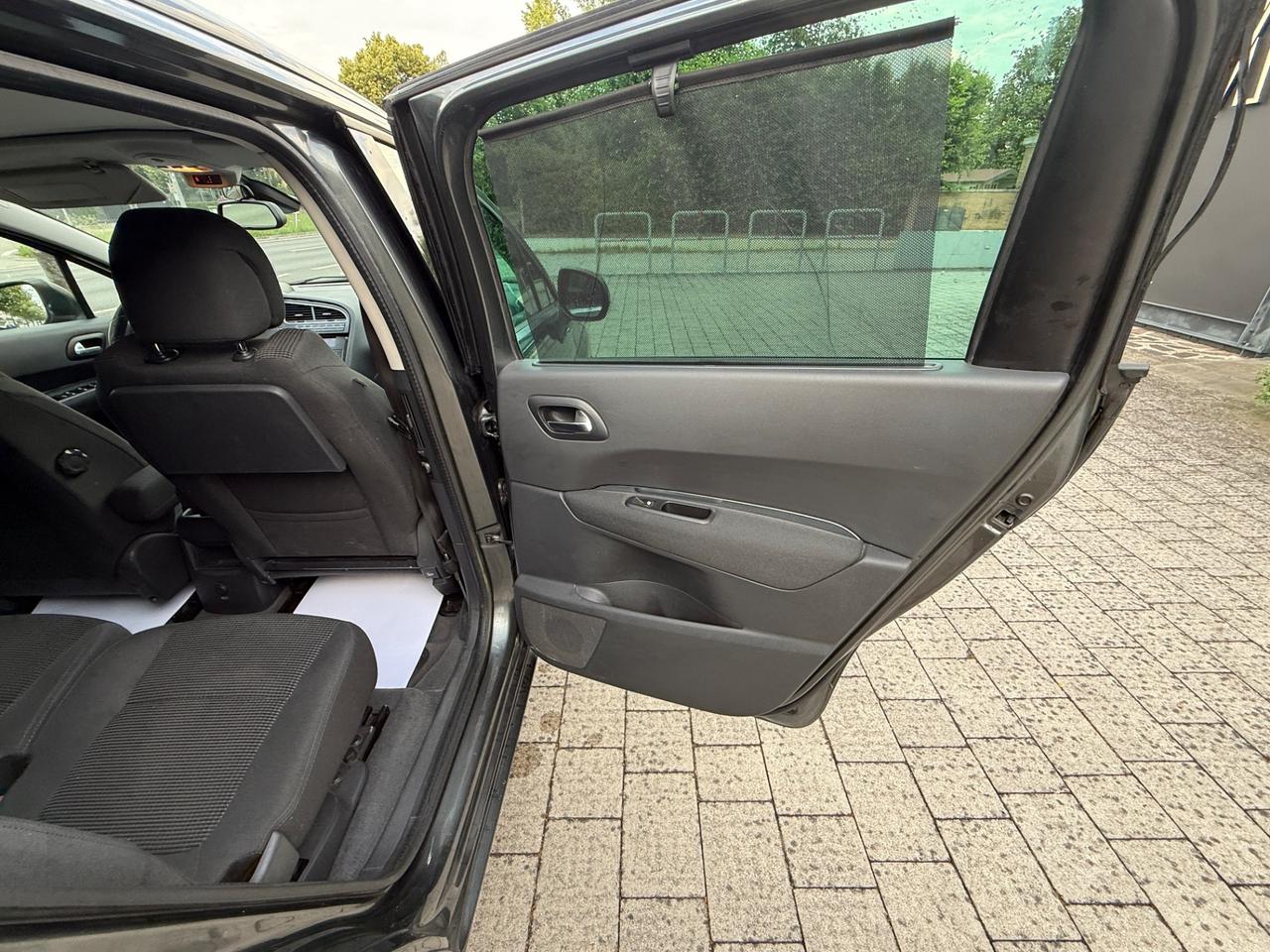 Peugeot 5008 1.6 e-HDi 112CV Stop&Start Active