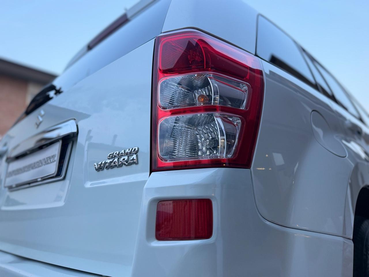 Suzuki Grand Vitara 1.9 DDiS 5 porte Crossover