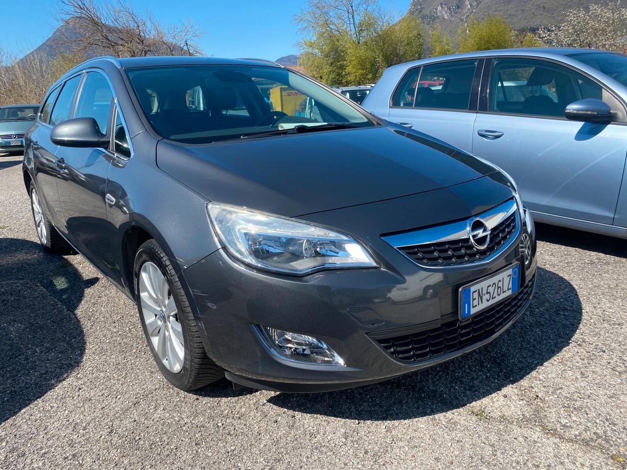 Opel Astra 1.7 CDTI 110CV Sports Tourer Cosmo
