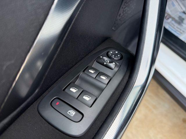 PEUGEOT 2008 BlueHDi Allure GARANZIA