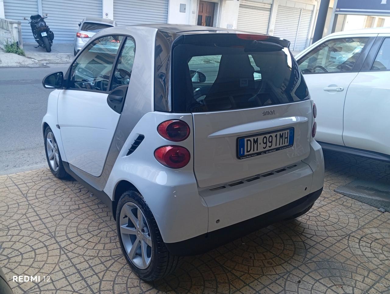 Smart ForTwo 1000 52 kW coupé pure