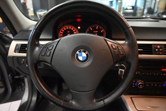 BMW 318 d 2.0 TOURING ATTIVA 143CV RESTAILING AFFARE UNICO