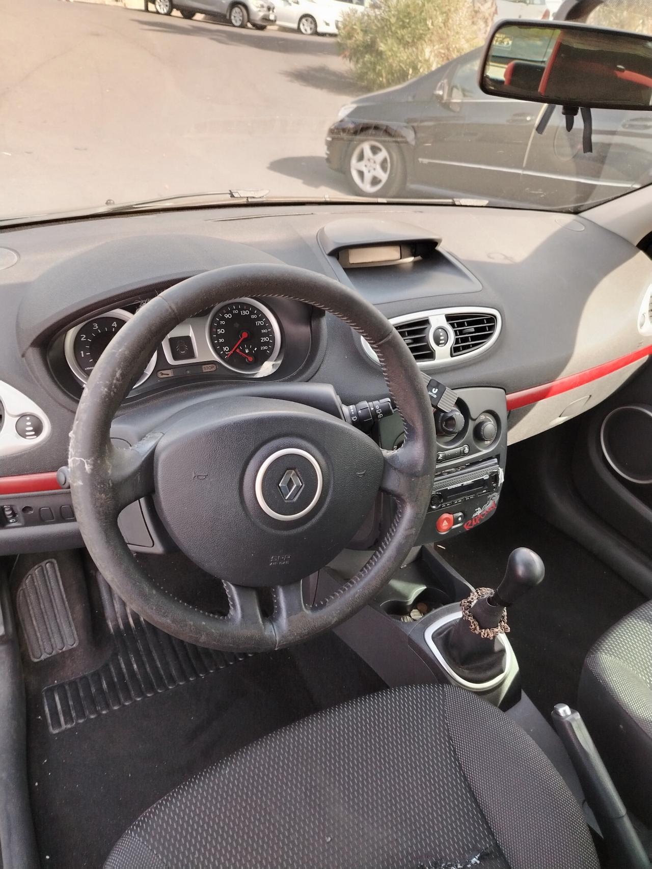 Renault Clio Storia 1.2 5 porte Confort