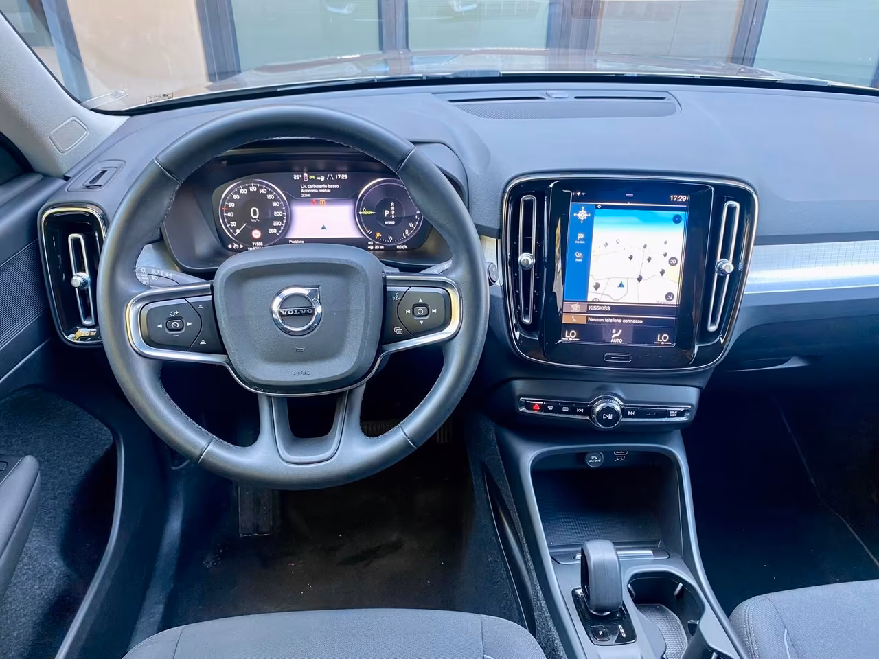 Volvo XC40 t4 phev RECHARGE -LED -NAVI- GARANZIA