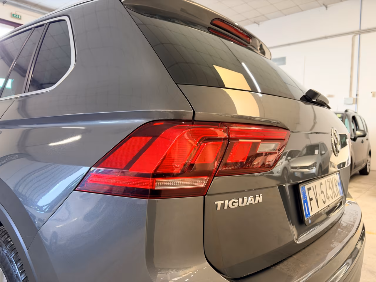Volkswagen Tiguan 2.0 TDI SCR DSG Sport BlueMotion Technology